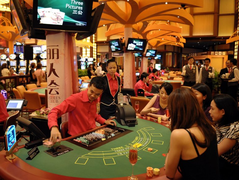 A Dealer in a Singapore Casino